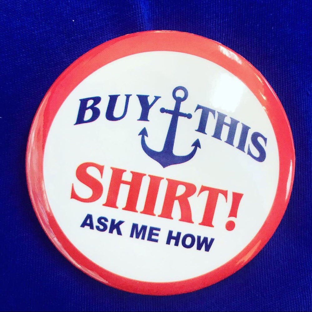 Scoops Ahoy ice cream parlor T-shirt Size M.
